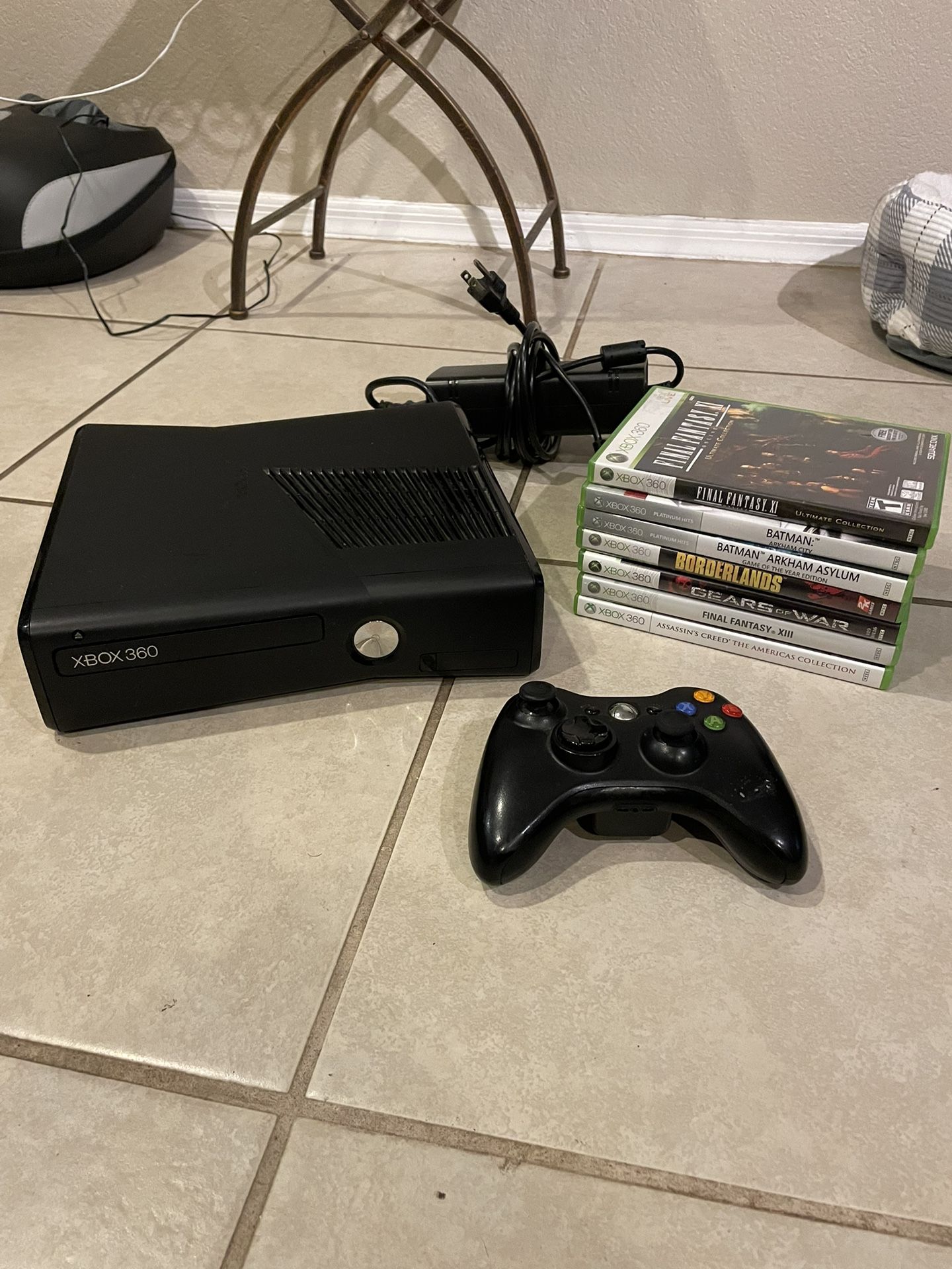 Xbox 360 Bundle + 7 Games