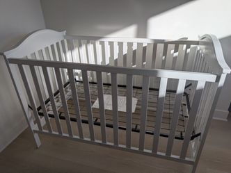 Crib / Cuna