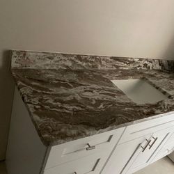 Quartz And Granite Countertops
