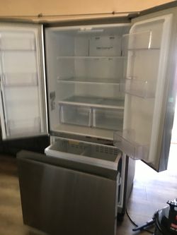 3-Door French Door Smart refrigerator