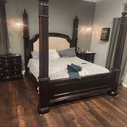 King Bedroom Set