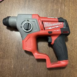 M12 FUEL Rotary Hammer 