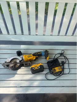 DEWALT circular saw