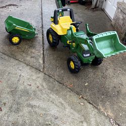 John Deere Kids Tractor 