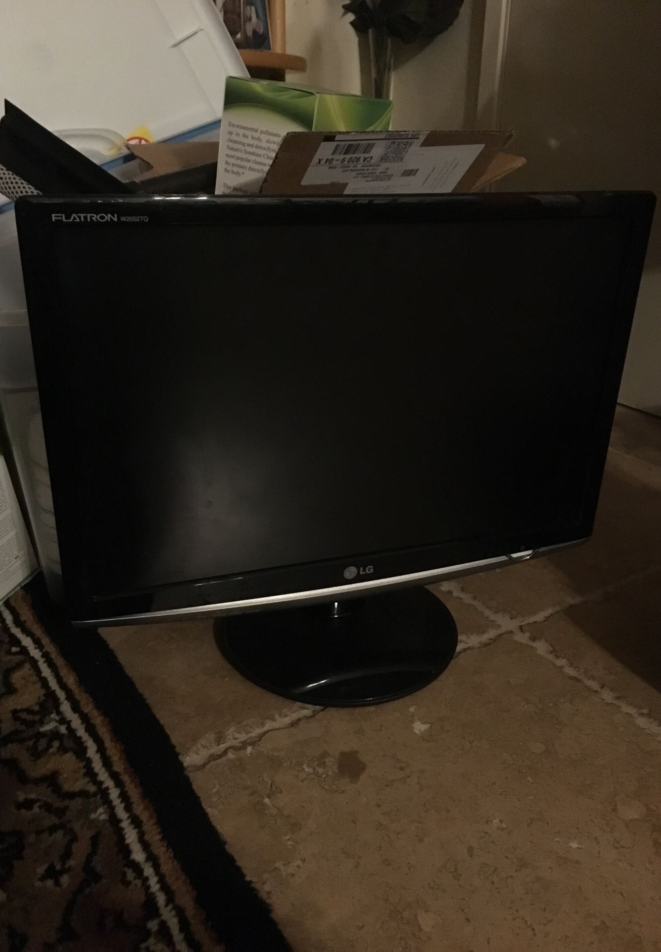 LG flatron computer monitor