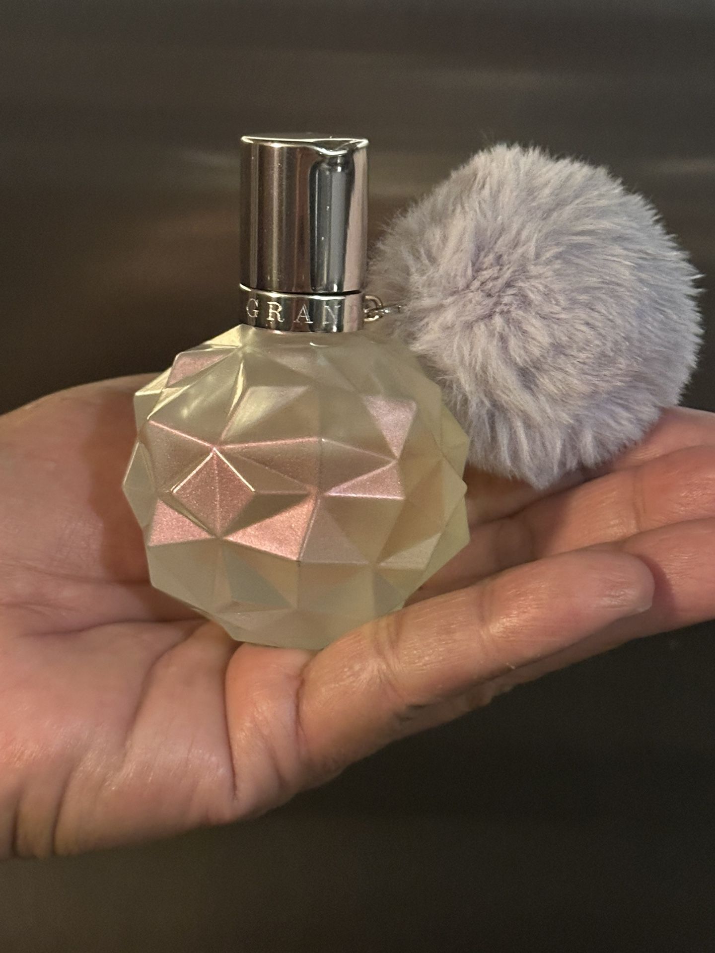 ariana grande eau de parfum