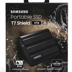 Samsung Portable SSD T7 Shield