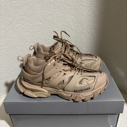 Balenciaga Track Sneakers – Size 8.5 – $280