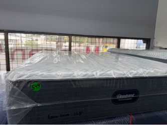 QUEEN SIZE SIMMONS BEAUTYREST PRESSURESMART (EXTRA-FIRM) MATTRESS & BOX SPRING BED SET