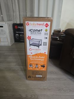 Playard With Hanging Bassinet