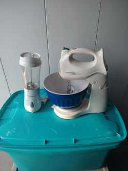 Hamilton Beach blender and mixer