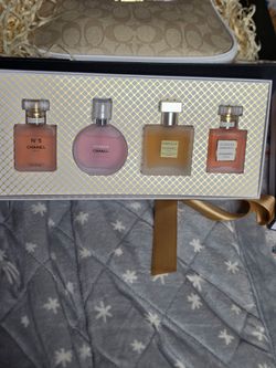 Chanel set