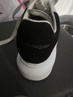 Tenis poco uso Alexander Me Queen