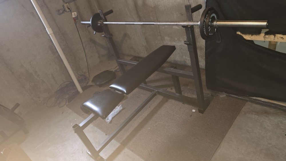 Weight Bench, Weights, Weight Rack, Dumbell