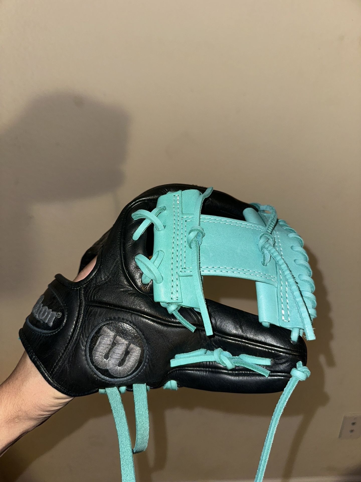 Wilson A1k