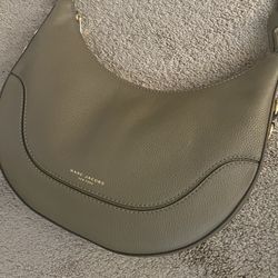 Marc Jacobs Drifter olive desert mountain leather crossover bag