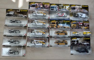 Hot wheels team transport