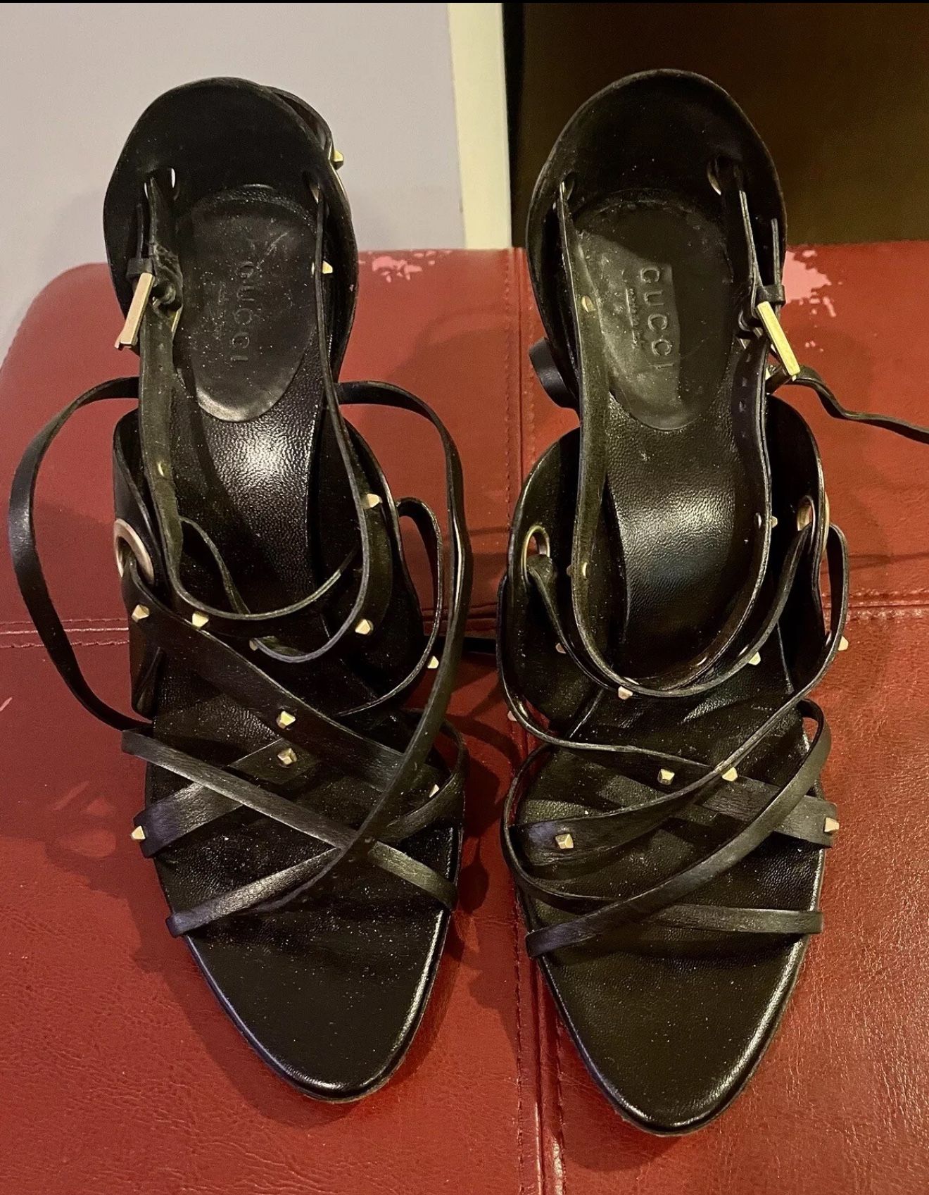 Gucci Vintage Black Stilleto Sandals Crisscross Straps With Grommets, 9B