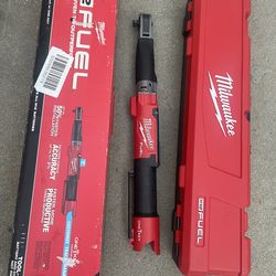 Milwaukee M12 FUEL One-Key 12-Volt Lithium-Ion Brushless Cordless 1/2 in. Digital Torque Wrench (Tool-Only)