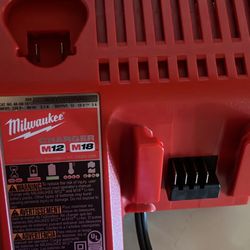 Charger M12 And M18 New 