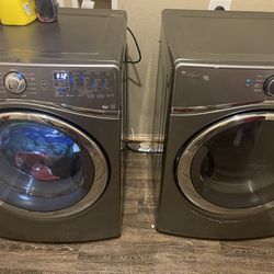 Whirlpool Duet Smart  Washer & Dryer Set