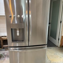 GE Double Door Fridge 