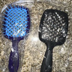 Detangling Brushes!