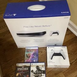 New Disc Version Console 1tB + 3 Games & 1 Controller Bundle 