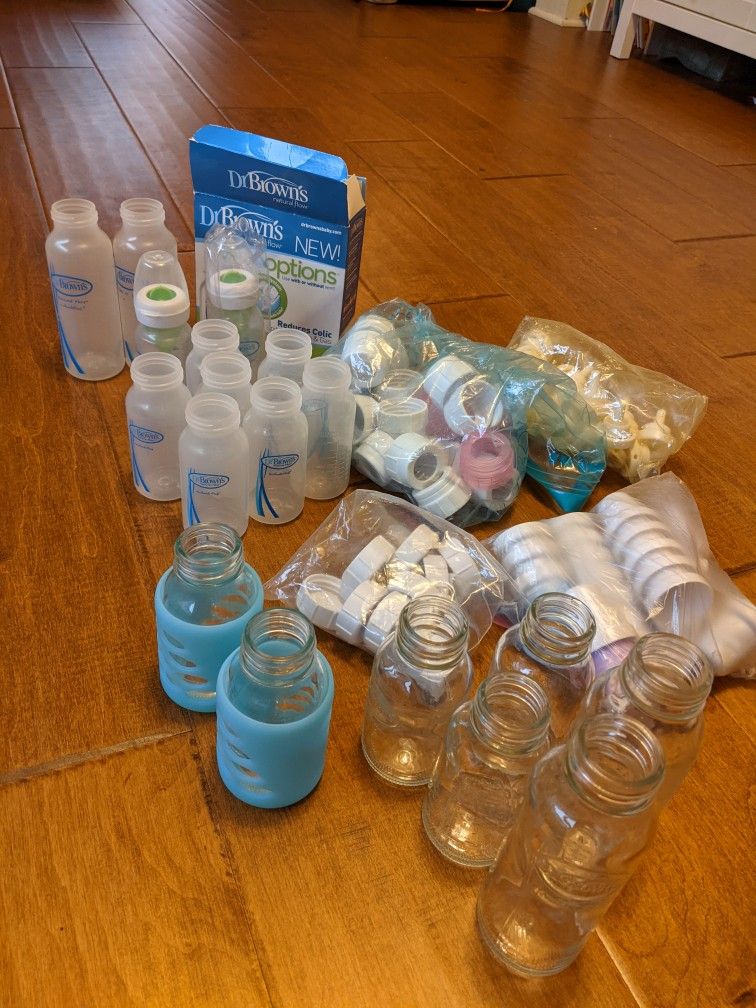 Dr Brown's Natural Flow Anti-colic Bottle Set - Glass, Plastic, Caps, 8 oz and 4 oz plus all the parts, and loads of nipples for every level.