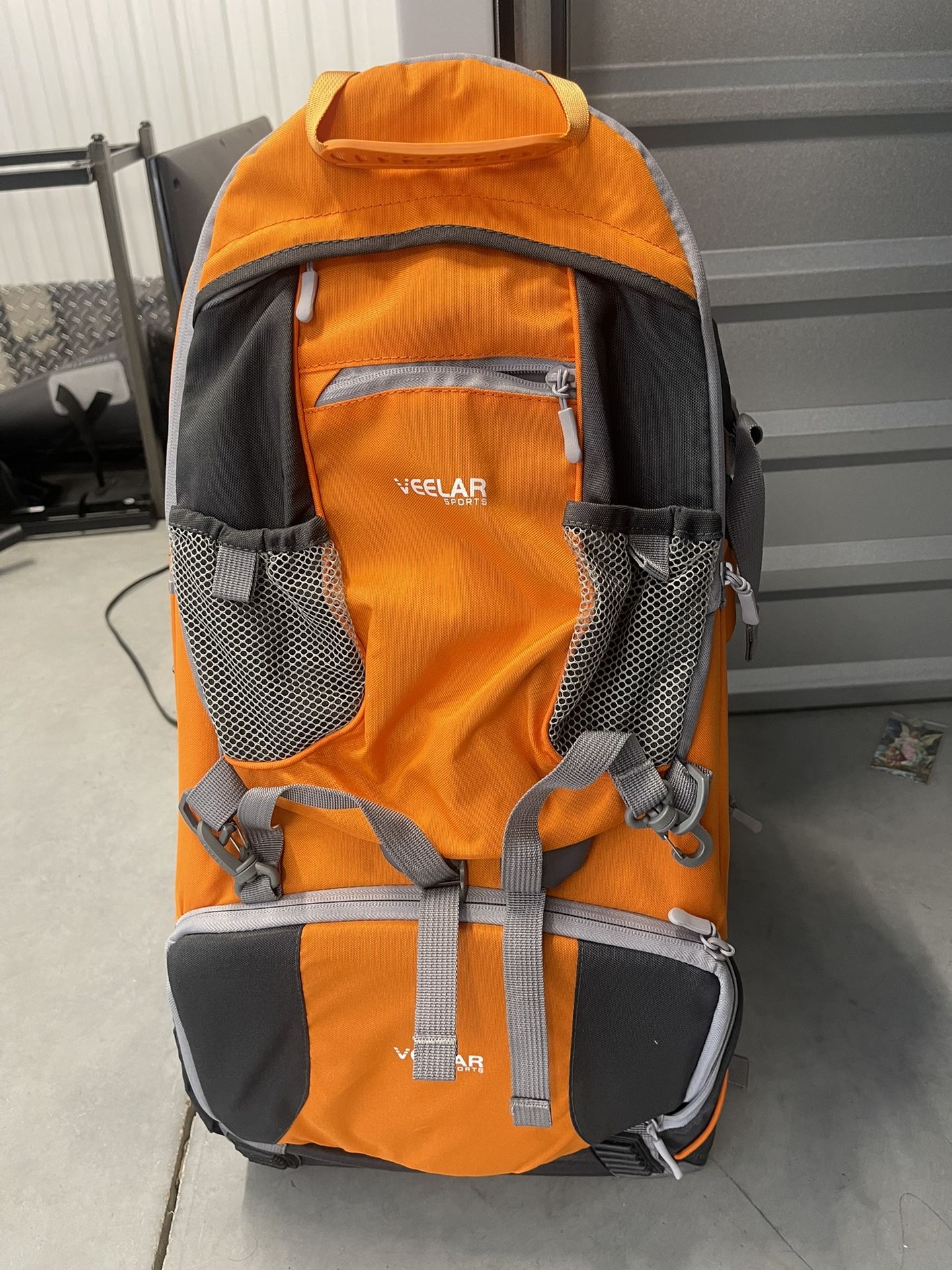 VEELAR HIKING BACKPACK!