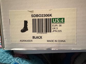 Black woman boots