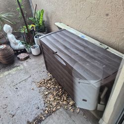 Outdoor Storage Box