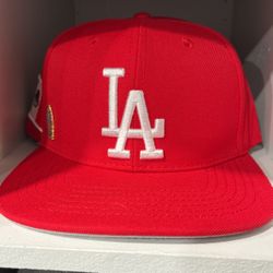 Los Angeles Dodgers Snapback hat 35$ Each