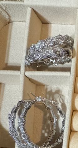 Hoops