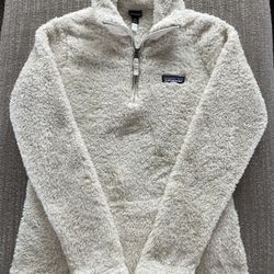 Patagonia XS Women’s Sweater