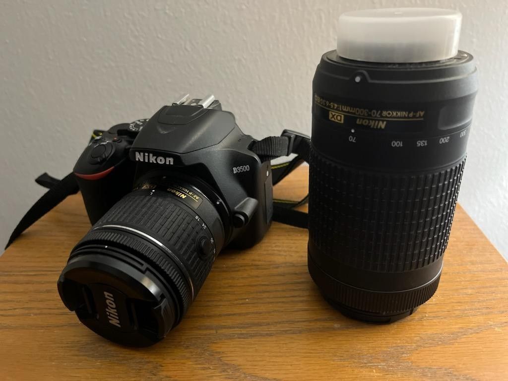 Nikon d3500 Nikkor 18-55mm & Nikkor 70-300mm