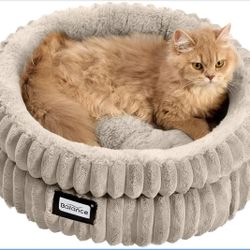 Cat Bed Kitten Bed, Washable Round Cat Beds for Indoor Cats,Super Soft Plush Faux Fur Pet Bed for Puppy and Kitten with Anti-Slip Bottom