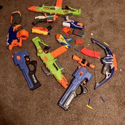  Nerf Guns