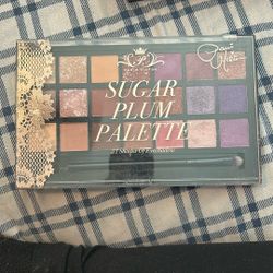 eyeshadow palette 