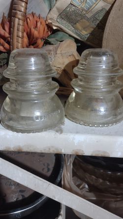 Glass Insulaters 