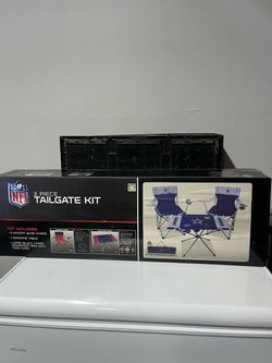 Rawlings Dallas Cowboys Tailgate Table and Chairs