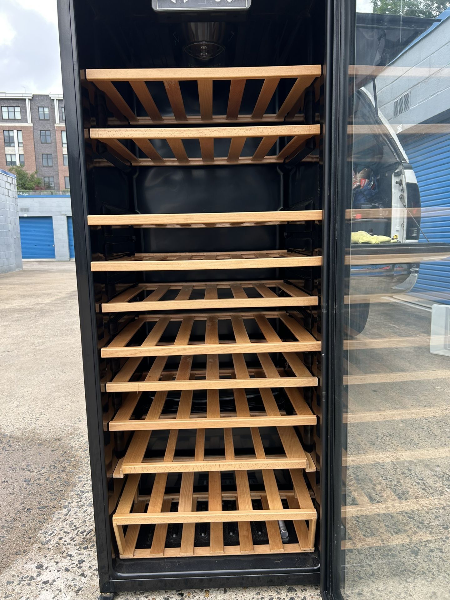 Wine Cooler By Danny Silhouette 4*10” Tall 2ft Wid