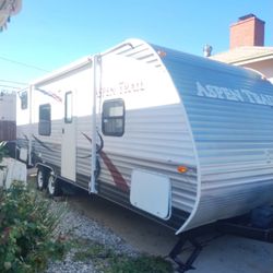2012 RV Trailer