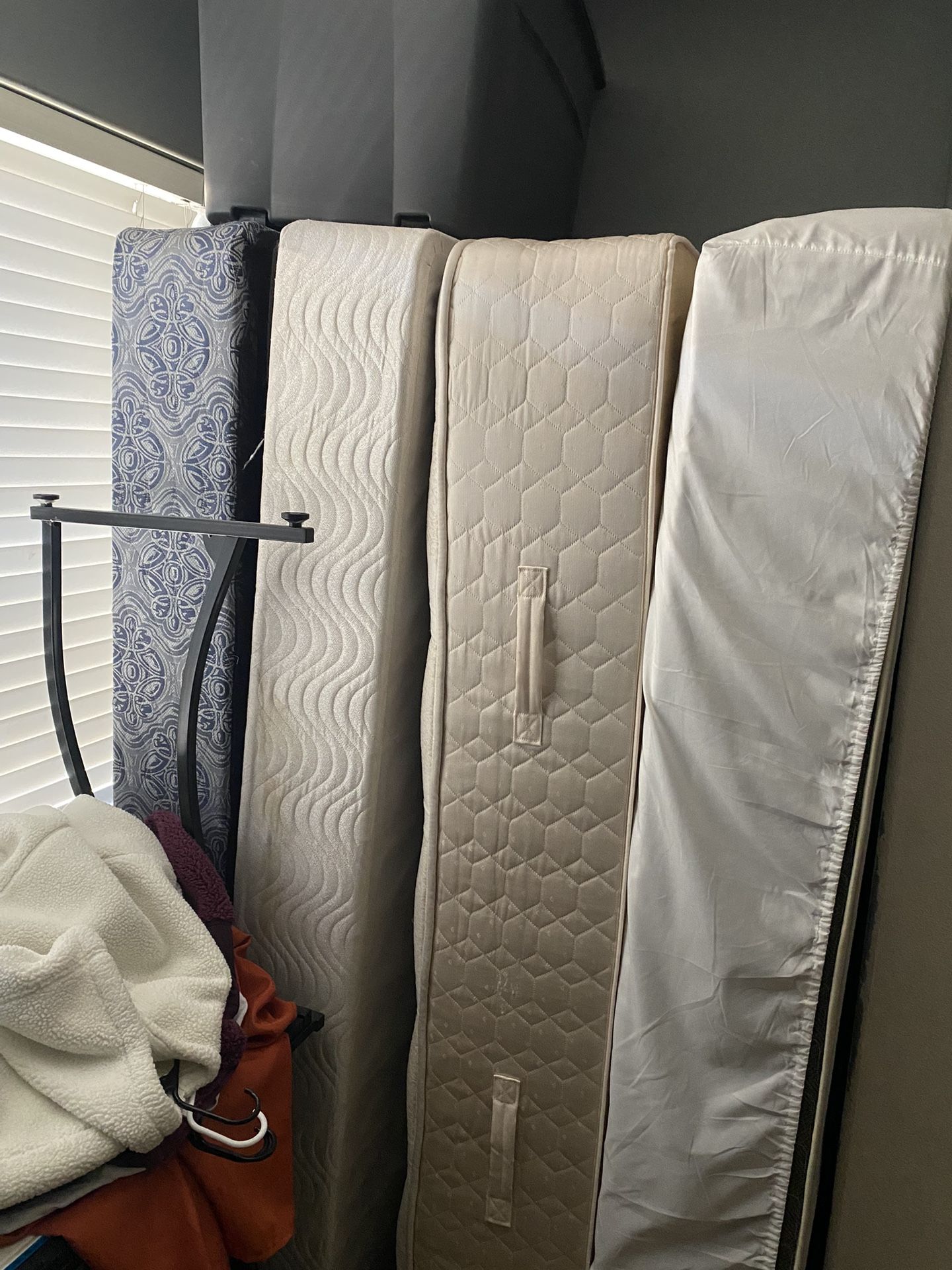 Twin Mattress And Box Spring
