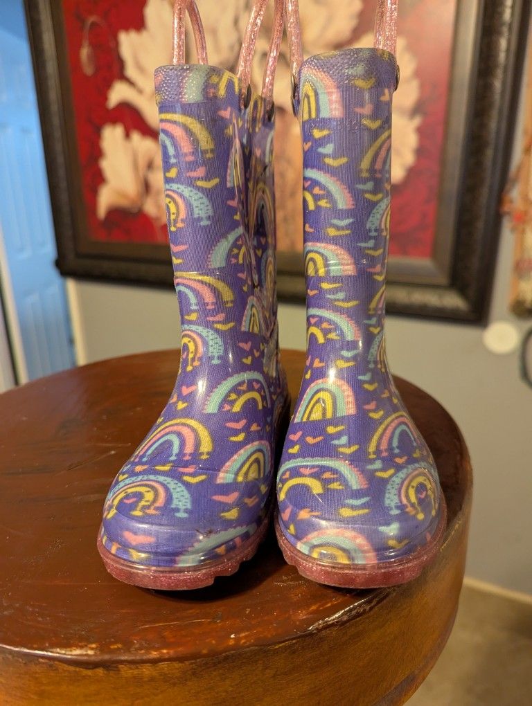 8 Toddlers / little girls / Rain Boots Pick In In San Jacinto