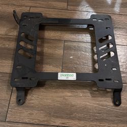 Planted (2008-2016) Genesis Coupe Racing Seat Bracket