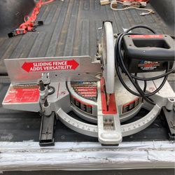 Delta 12 Inch Compound Miter Saw