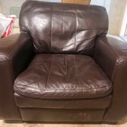 Oversized Brown Leather Chair (Chair-and-a-Half)