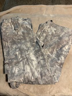 Women’s cargo pants
