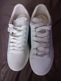 Alexander McQueen  Size 7.5